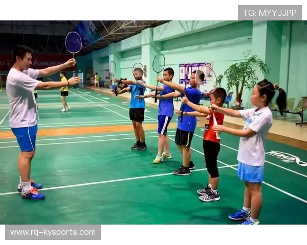 羽毛球俱乐部开设暑期训练班,羽毛球俱乐部业务范围 羽毛球俱乐部开设暑期训练班,羽毛球俱乐部业务范围