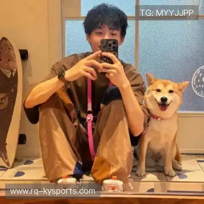 侯侃钥